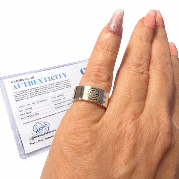 Gucci • Sterling Silver G Logo Wide Band Ring, AG925 Authentic, Unisex, Size 6 - Picture 9 of 9